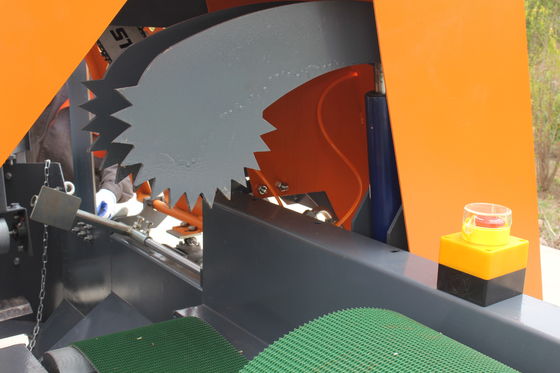 480mm 円のソー 薪の加工機 燃焼材を切るためのガソリンエンジンのスプリッタ