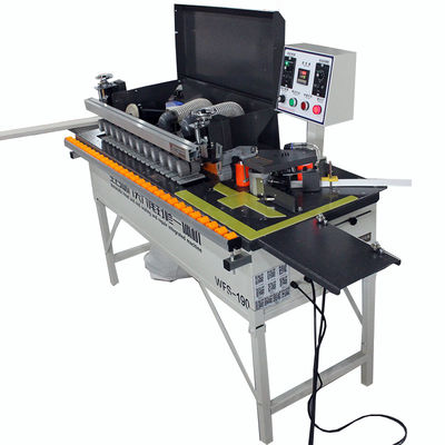 自動 エッジ 帯 機 で 家具 の 生産 を 強化 する グレー カラー